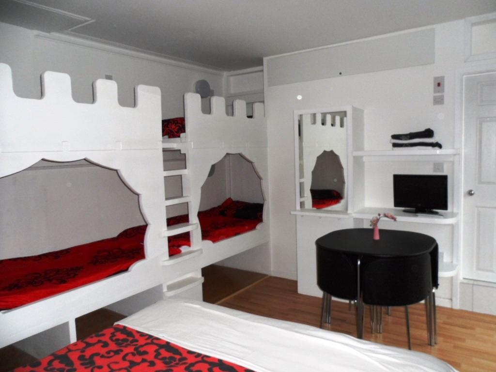 Galway Guest House Уэймут Экстерьер фото