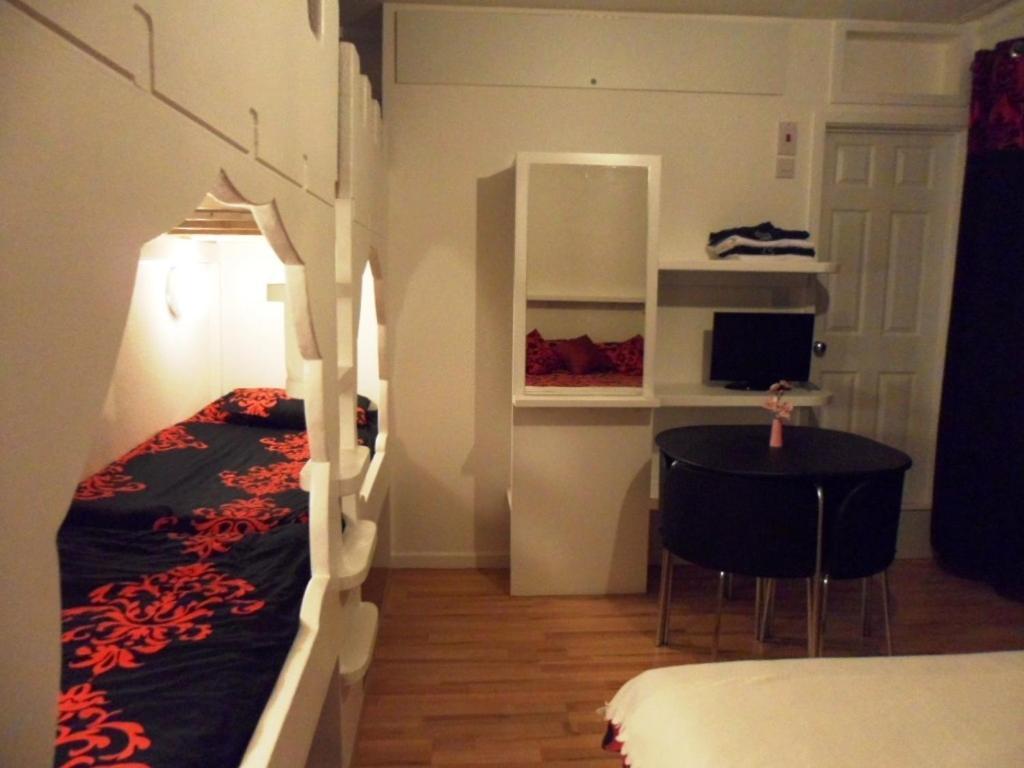 Galway Guest House Уэймут Экстерьер фото